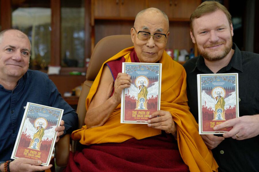 «La vita del Dalai Lama», una meravigliosa biografia in graphic novel
