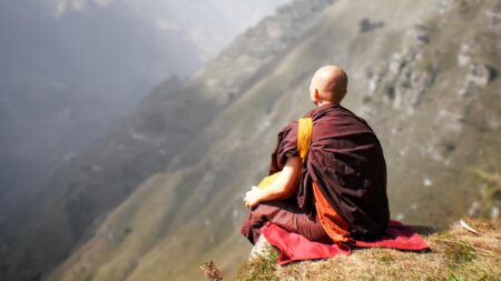 Tukdam, la meditazione tibetana “oltre la morte”