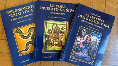 Con Pradipika, Gheranda, Shiva Samhita nasce Yoga moderno